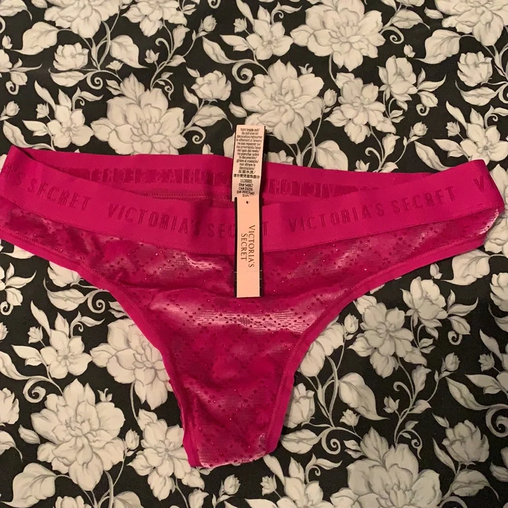Brand new Victoria’s Secret size small thong with tags - Picture 2 of 10